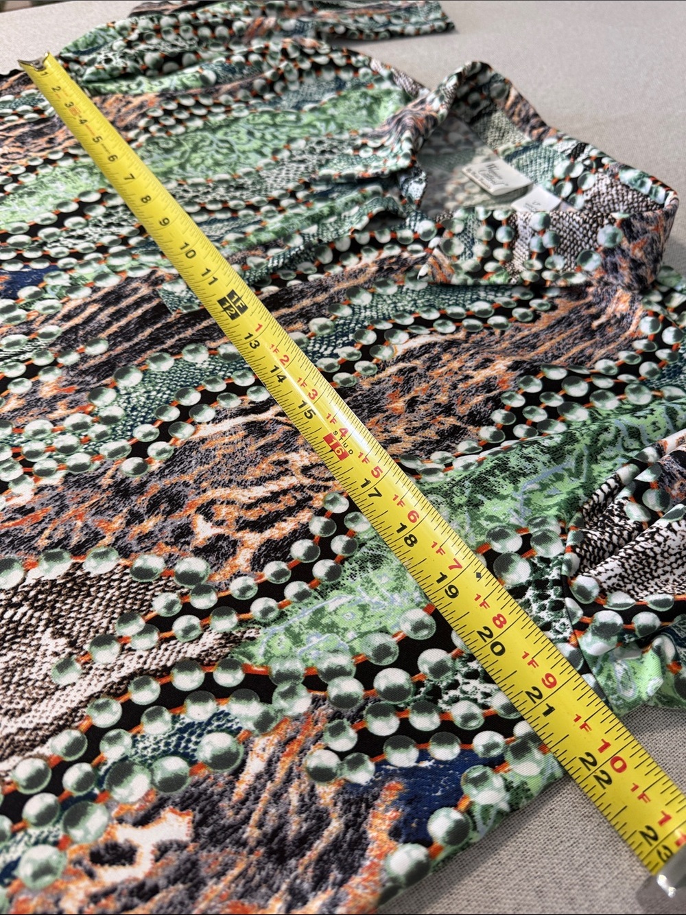 Women with Control Petite Abstract Snake Print Tunic Green Black & Brown SZLP - Picture 10 of 15